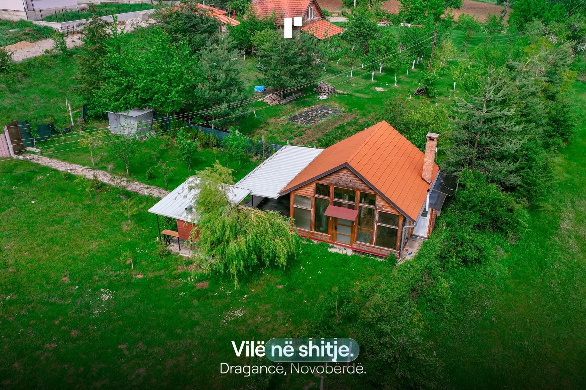 Vilë në shitje