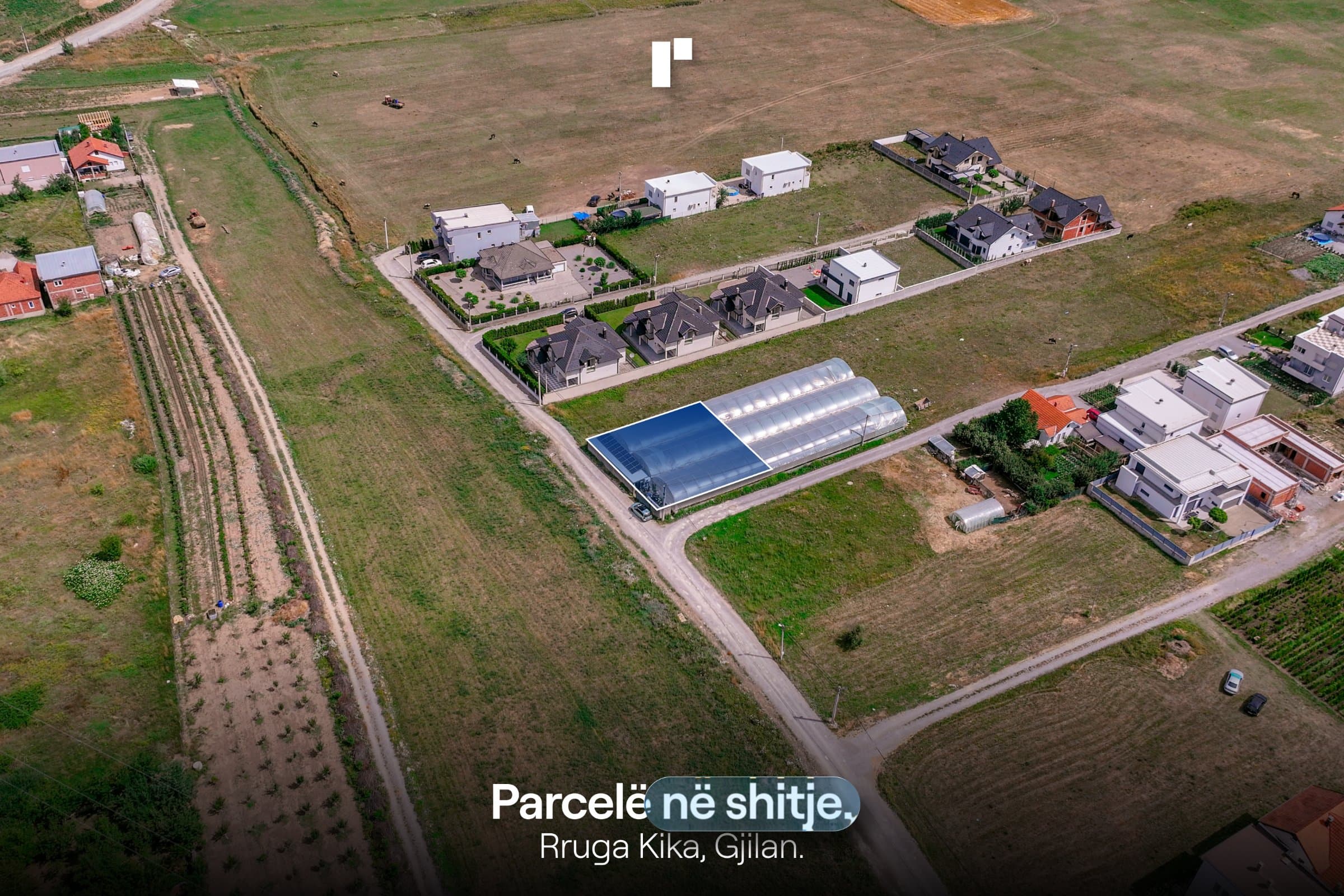 Parcelë në shitje